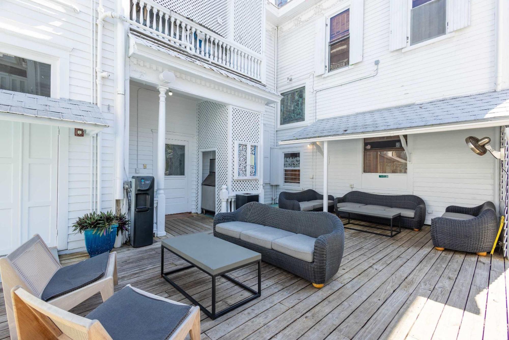 Classic King With Balcony At Curry Mansion Key West Eksteriør bilde